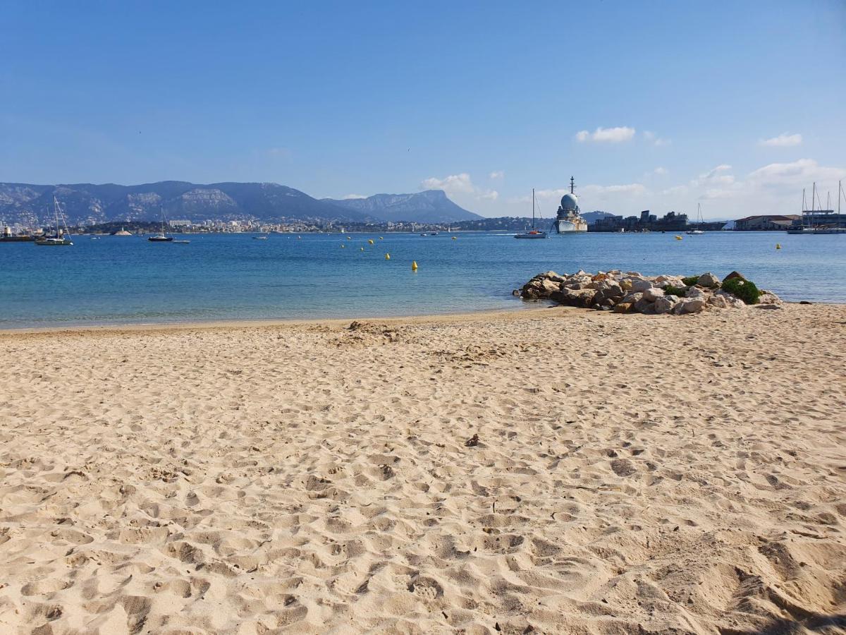 Appartement Les Pieds Dans L'Eau Saint-Mandrier-sur-Mer Buitenkant foto